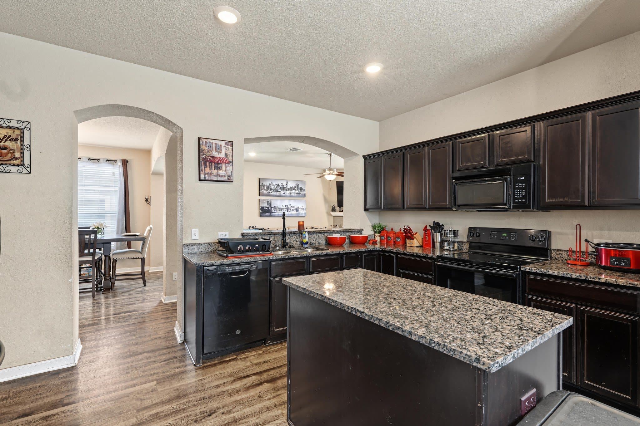 10620 Langham Dr, Waco, TX 76708 — photo 20