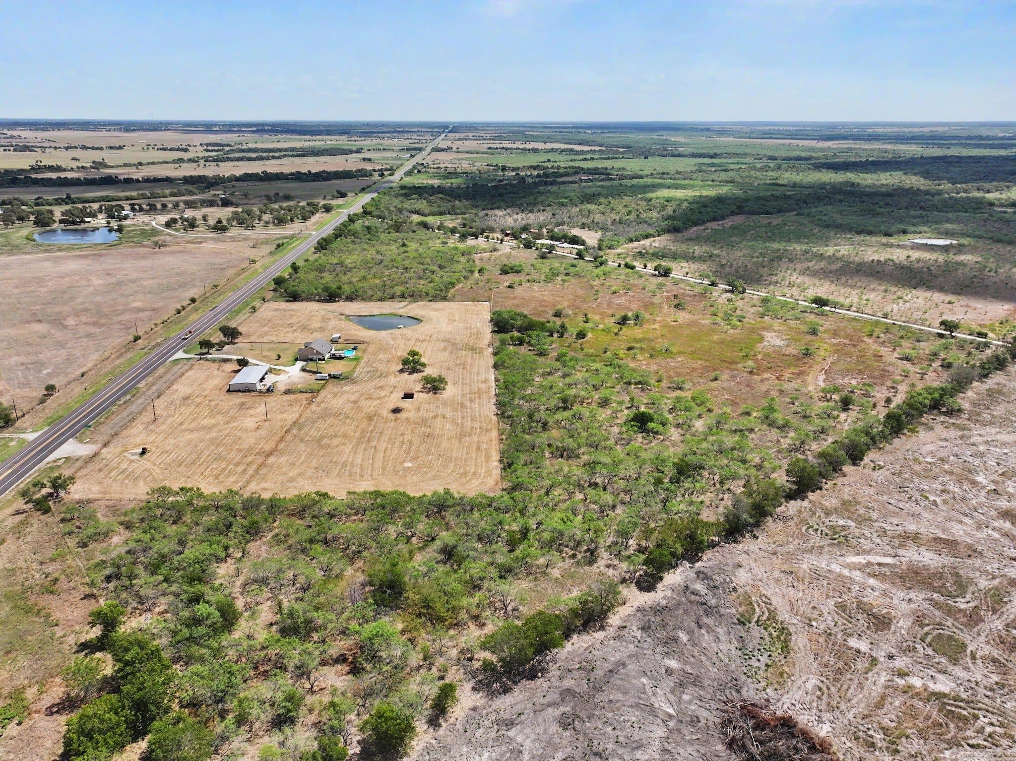 194 LCR 614, Groesbeck, TX 76642 — photo 7