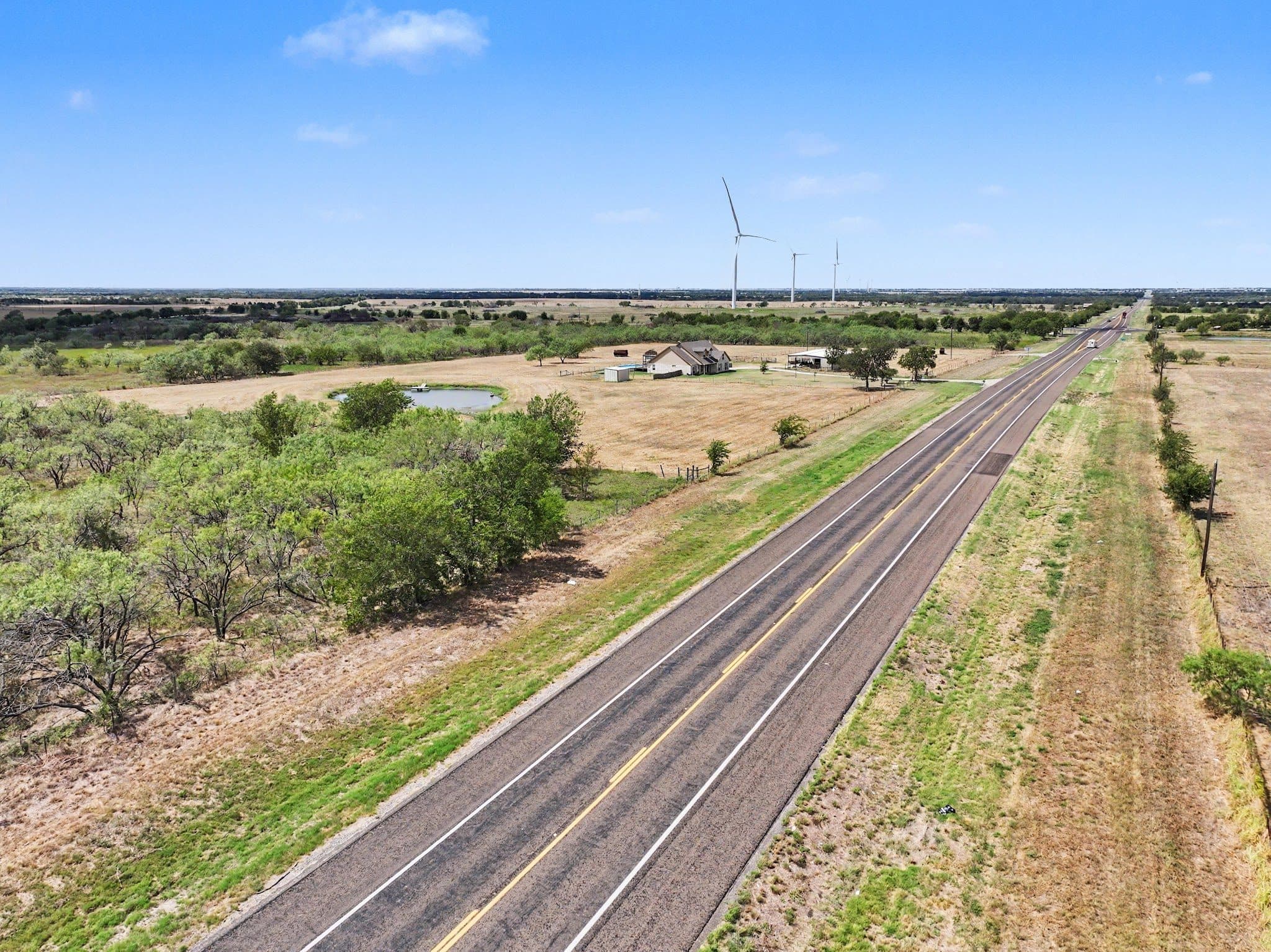 194 LCR 614, Groesbeck, TX 76642 — photo 26