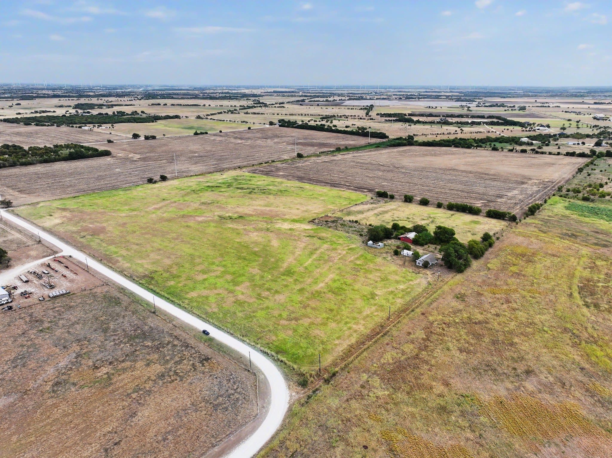 272 HCR 3106, Abbott, TX 76621 — photo 1