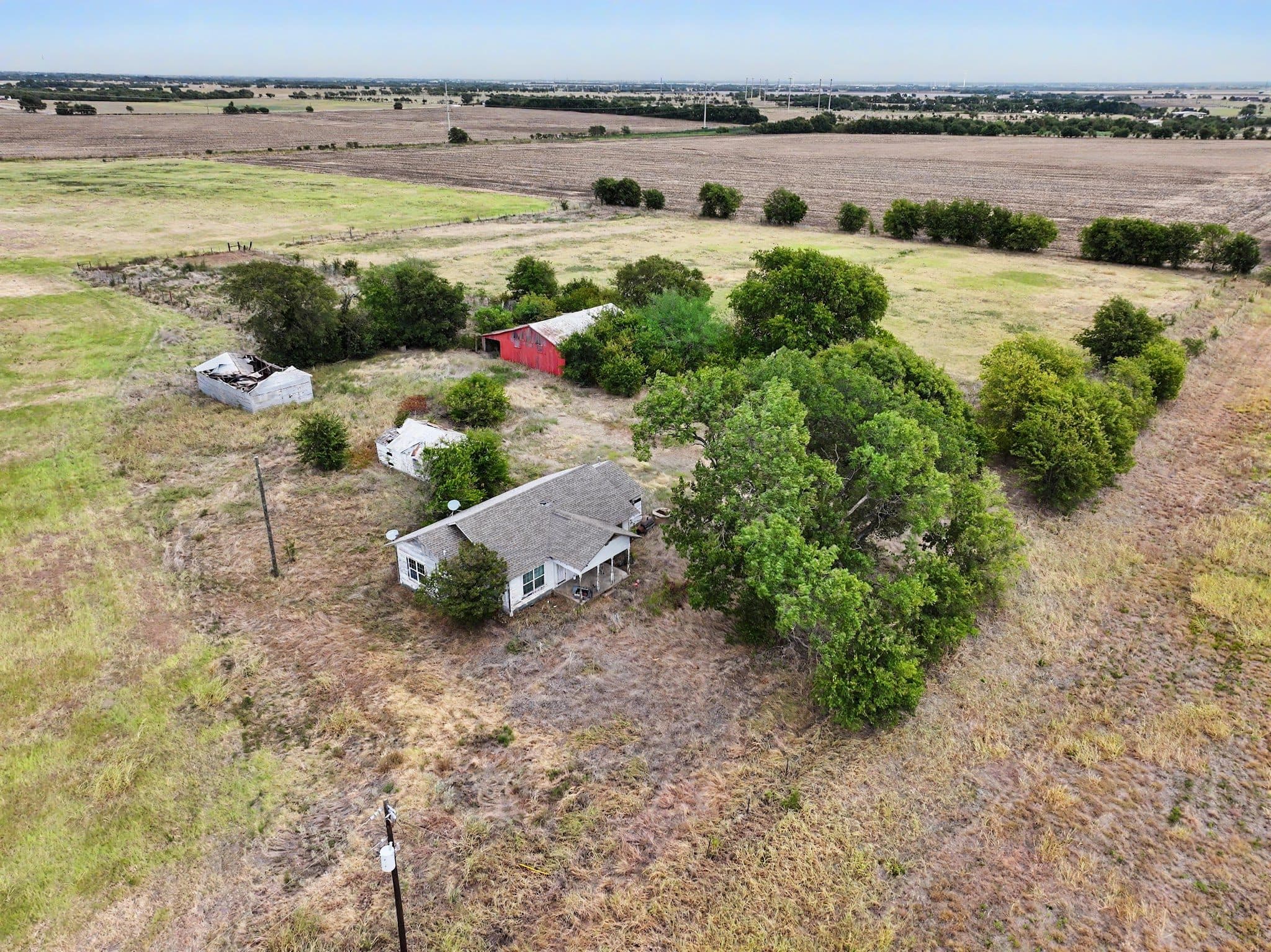 272 HCR 3106, Abbott, TX 76621 — photo 18